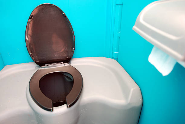 Best Porta potty delivery and setup  in Camden, TN